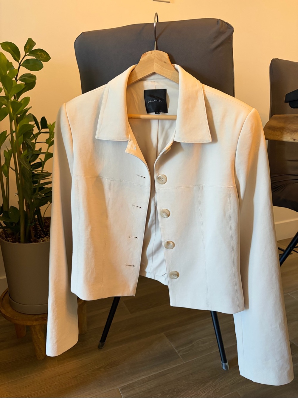 Dynamite Cream Button-Front Blazer - Picture 2 of 5